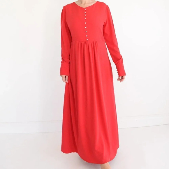 Vintage Mevra Made in Turkey Red Long Sleeve Maxi Dress with Pearl  Buttons - Picture 1 of 16